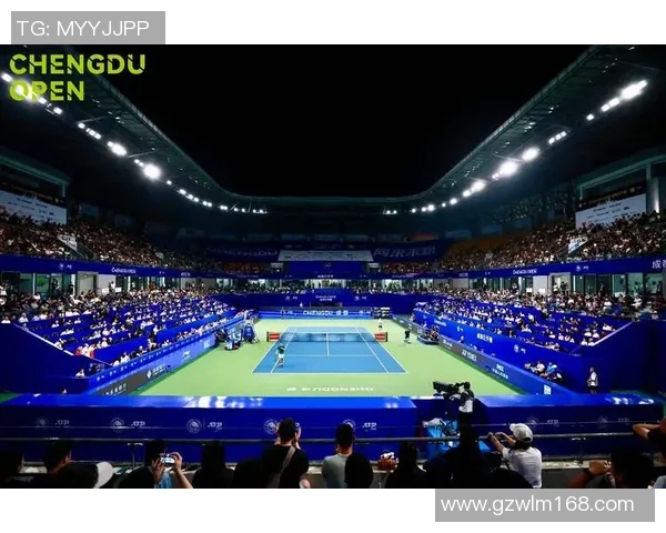 成都网球队的默契配合揭秘：网球巨献背后的团队精神与训练故事