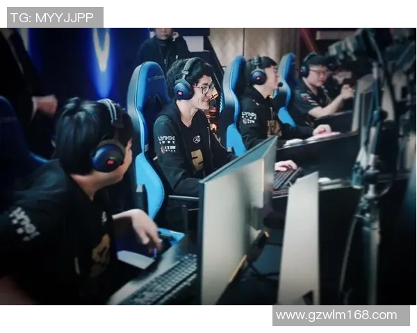 热议王者荣耀RNG战队实力变革引发电竞圈广泛关注与讨论