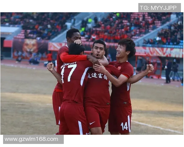 延边富德与青岛的精彩对决直播回顾及赛后分析