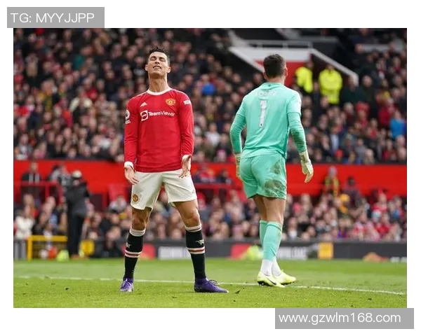 曼联与巴黎激情对决詹俊精彩集锦回顾与分析