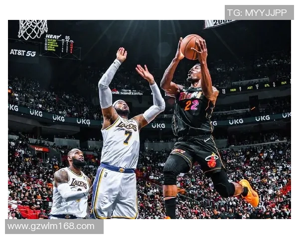 2018年12月11日湖人与热火精彩对决回放全场集锦分析与精彩瞬间回顾