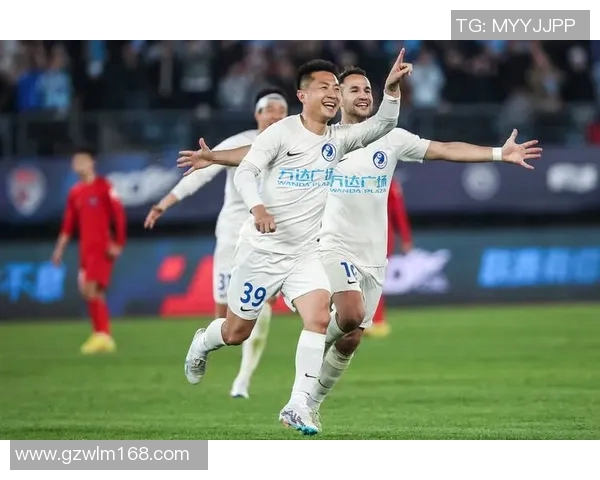 里文对阵香港富力的精彩较量揭示了中超球队的实力与未来发展潜力