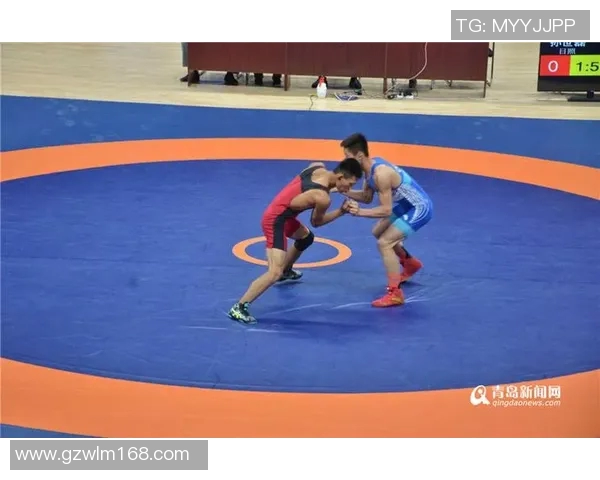 基尔队与卡尔斯鲁队激战正酣谁能在这场较量中笑到最后