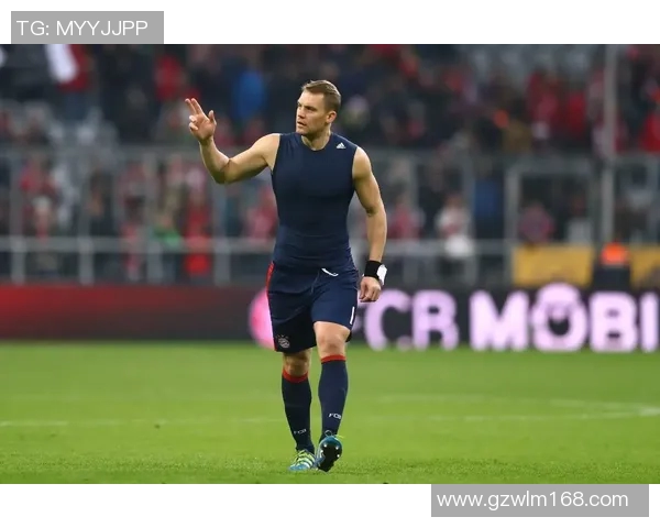 诺伊尔重伤缺席整个赛季拜仁紧急求援德赫亚加盟