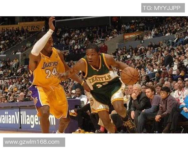 赵岩昊的篮球之路与成长故事探秘从青涩少年到职业球员的蜕变历程