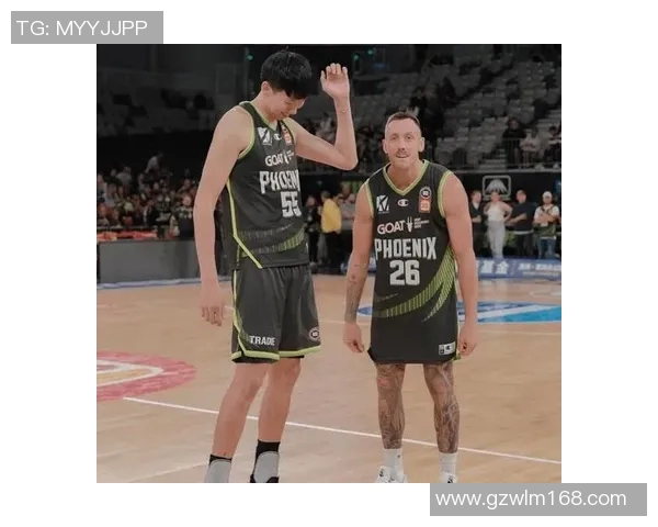 城市联赛特别报道：上海篮球队如何在挑战中实现辉煌突破与成长之路