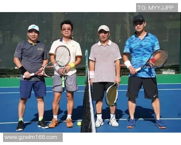 武汉网球队的盯防策略揭秘：深度解析网球战术与团队协作